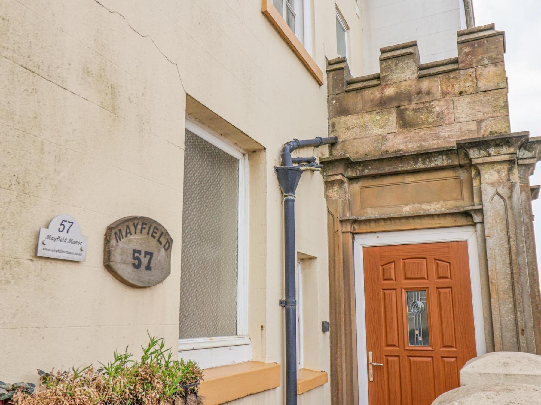 Mayfield Manor Whitby Exterior photo